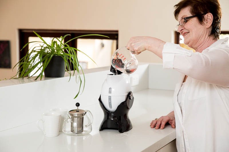 Filling the Uccello Kettle with a jug