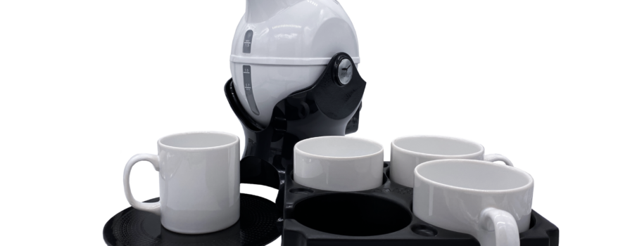 Uccello Kettle, the Uccello Grip Mat and Muggi Cup Holder